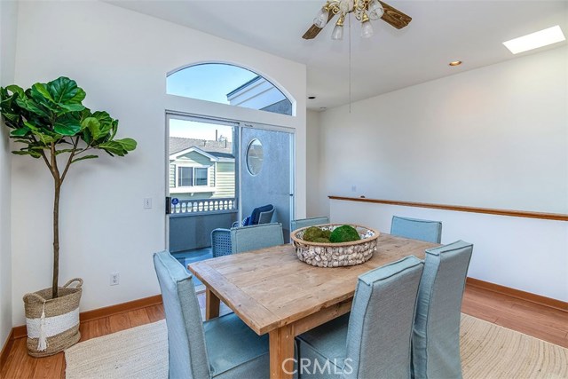 1078 Monterey Blvd, Hermosa Beach, California 90254, 2 Bedrooms Bedrooms, ,2 BathroomsBathrooms,Residential,Sold,Monterey Blvd,SB21004023