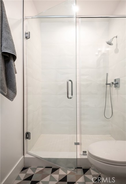 617 31st Street, Manhattan Beach, California 90266, 7 Bedrooms Bedrooms, ,2 BathroomsBathrooms,Residential,Sold,31st,SB20084953