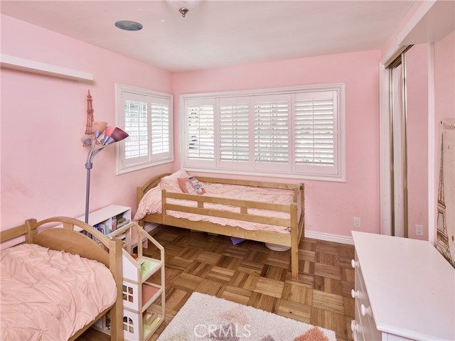 2918 Gibson Place, Redondo Beach, California 90278, 3 Bedrooms Bedrooms, ,2 BathroomsBathrooms,Residential,Sold,Gibson,SB20112934