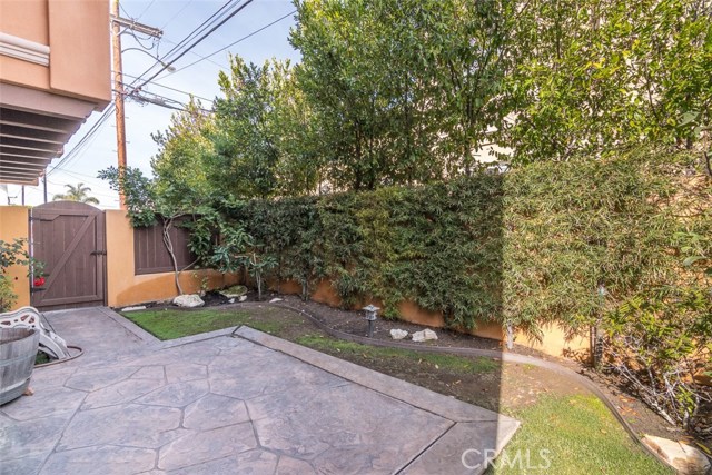 2104 Rindge Lane, Redondo Beach, California 90278, 4 Bedrooms Bedrooms, ,3 BathroomsBathrooms,Residential,Sold,Rindge,PV17261981