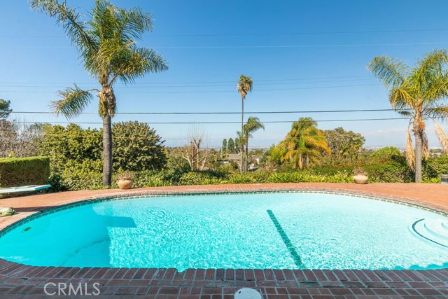 14 Harbor Sight Drive, Rolling Hills Estates, California 90274, 5 Bedrooms Bedrooms, ,4 BathroomsBathrooms,Residential,Sold,Harbor Sight,SB21149207