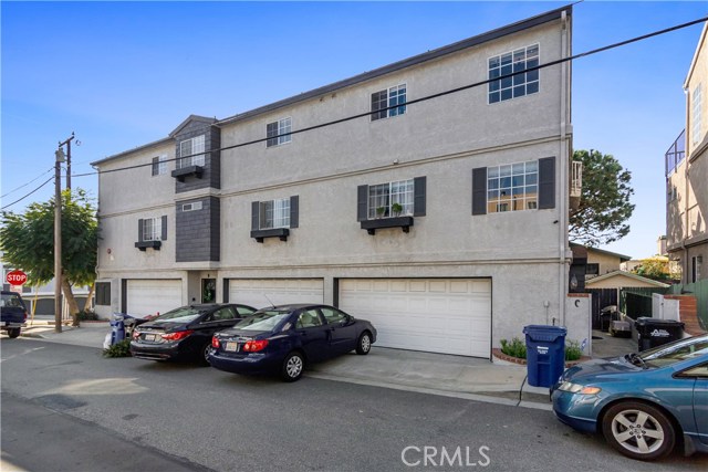 907 5th Street, Hermosa Beach, California 90254, ,Residential Income,Sold,5th,SB20003662