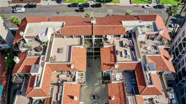 535 Esplanade, Redondo Beach, California 90277, 3 Bedrooms Bedrooms, ,Residential,Sold,Esplanade,SB20234312