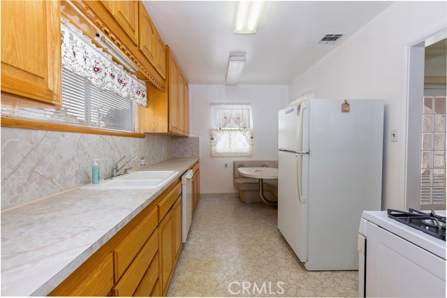2 Bed Home for Sale in Culver City, California