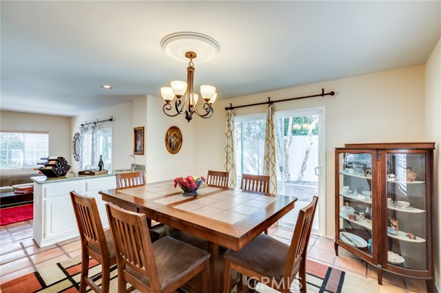 121 Helberta Avenue, Redondo Beach, California 90277, 3 Bedrooms Bedrooms, ,2 BathroomsBathrooms,Residential,Sold,Helberta,SB18224555