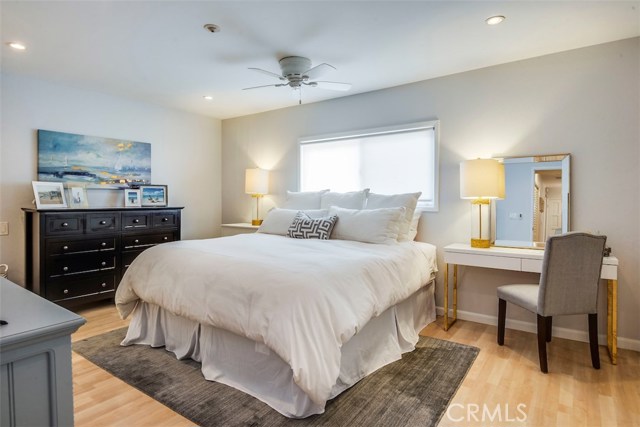 710 Guadalupe Avenue, Redondo Beach, California 90277, 2 Bedrooms Bedrooms, ,1 BathroomBathrooms,Residential,Sold,Guadalupe,SB19016726