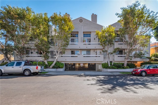 11930 Avon 103 Los Angeles CA 90066