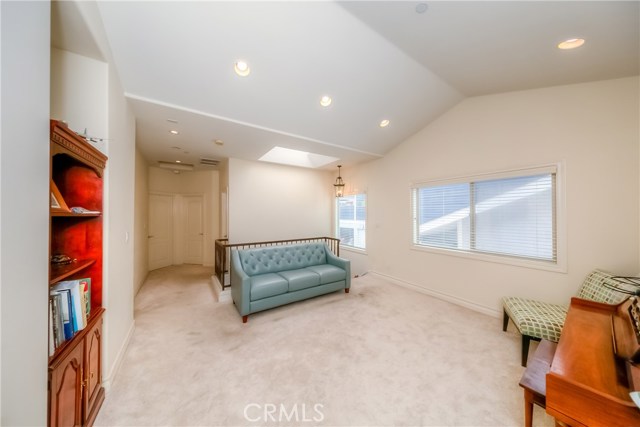 1917 Perry Avenue, Redondo Beach, California 90278, 4 Bedrooms Bedrooms, ,2 BathroomsBathrooms,Residential,Sold,Perry,SB17060012