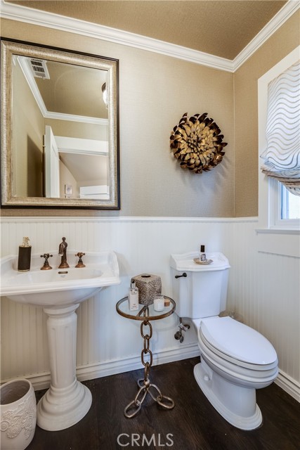 524 4th Street, Manhattan Beach, California 90266, 4 Bedrooms Bedrooms, ,2 BathroomsBathrooms,Residential,Sold,4th,SB21061545