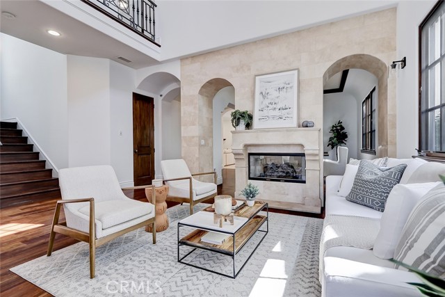 3212 Maple Avenue, Manhattan Beach, California 90266, 5 Bedrooms Bedrooms, ,2 BathroomsBathrooms,Residential,Sold,Maple,SB21060468