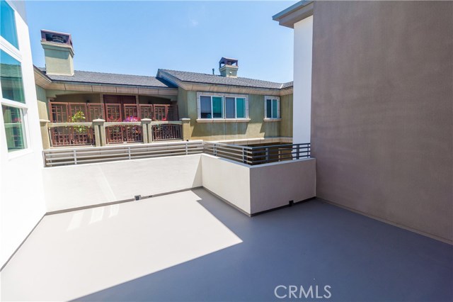 2415 Carnegie Lane, Redondo Beach, California 90278, 4 Bedrooms Bedrooms, ,3 BathroomsBathrooms,Residential,Sold,Carnegie,SB17188520