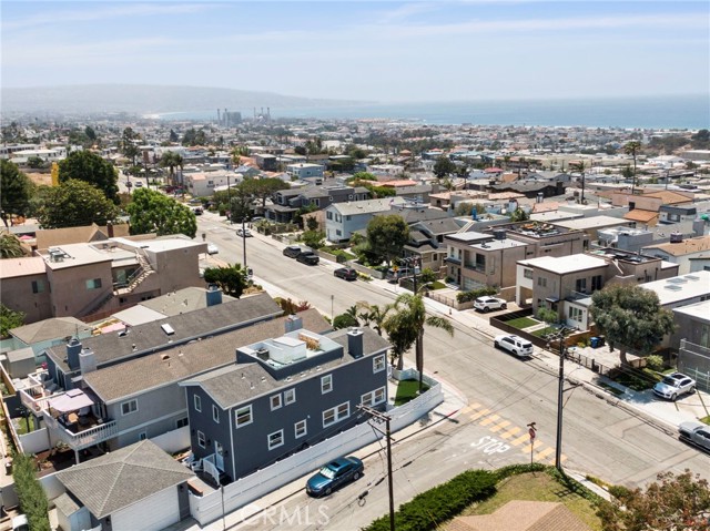 2030 Prospect Avenue, Hermosa Beach, California 90254, 3 Bedrooms Bedrooms, ,3 BathroomsBathrooms,Residential,Sold,Prospect,SB21151431