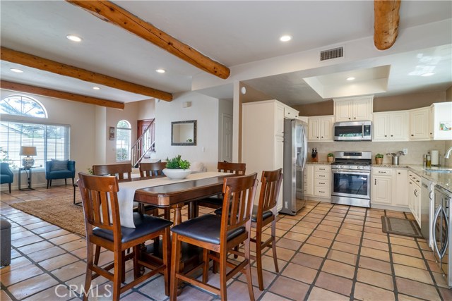 2703 Huntington Lane, Redondo Beach, California 90278, 4 Bedrooms Bedrooms, ,2 BathroomsBathrooms,Residential,Sold,Huntington,SB19175954