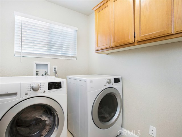 laundry room (separate room- upstairs)