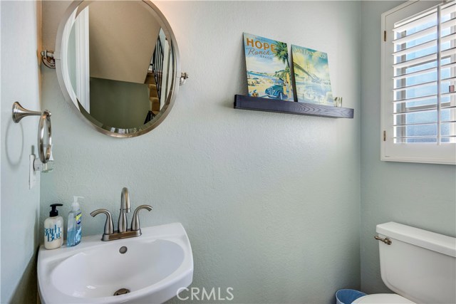 1109 Valley Drive, Hermosa Beach, California 90254, 2 Bedrooms Bedrooms, ,2 BathroomsBathrooms,Residential,Sold,Valley,SB17110855