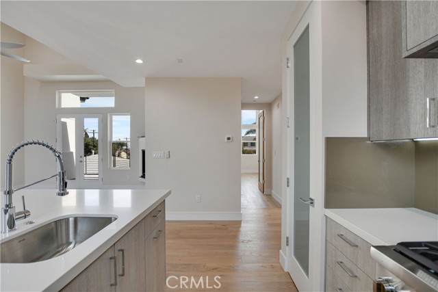 KITCHEN 4