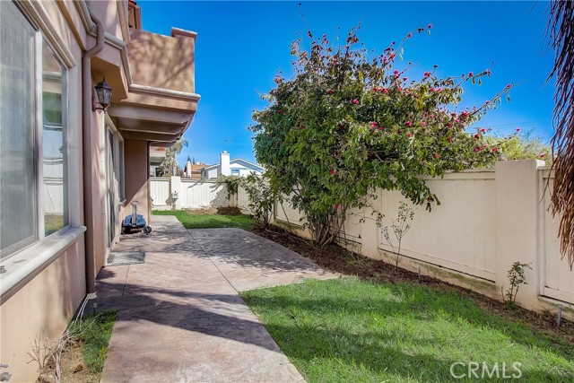 1910 Marshallfield Lane, Redondo Beach, California 90278, 4 Bedrooms Bedrooms, ,4 BathroomsBathrooms,Residential,Sold,Marshallfield,SB21057730