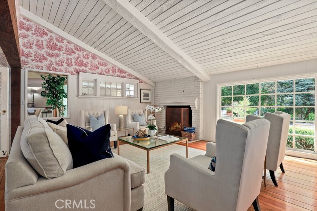 57 Strawberry Lane, Rolling Hills Estates, California 90274, 6 Bedrooms Bedrooms, ,3 BathroomsBathrooms,Residential,Sold,Strawberry,SB21051778