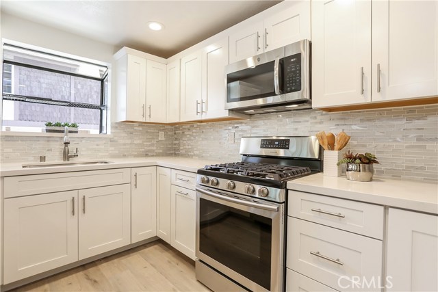 620 Beryl Street, Redondo Beach, California 90277, 3 Bedrooms Bedrooms, ,1 BathroomBathrooms,Residential,Sold,Beryl,SB19063023