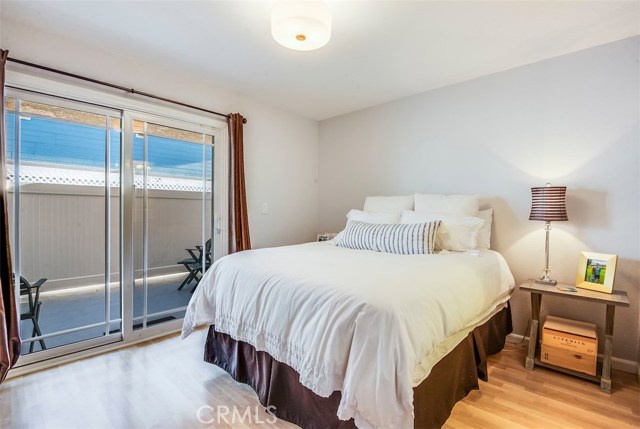 710 Guadalupe Avenue, Redondo Beach, California 90277, 2 Bedrooms Bedrooms, ,1 BathroomBathrooms,Residential,Sold,Guadalupe,SB19016726