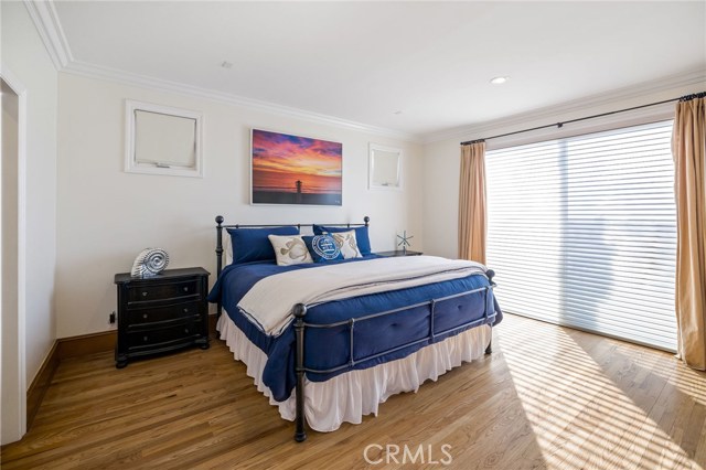 1656 Manhattan Avenue, Hermosa Beach, California 90254, 4 Bedrooms Bedrooms, ,3 BathroomsBathrooms,Residential,Sold,Manhattan,SB21001680