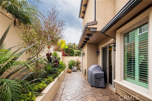 2002 Pullman Lane, Redondo Beach, California 90278, 4 Bedrooms Bedrooms, ,3 BathroomsBathrooms,Residential,Sold,Pullman,SB20110068