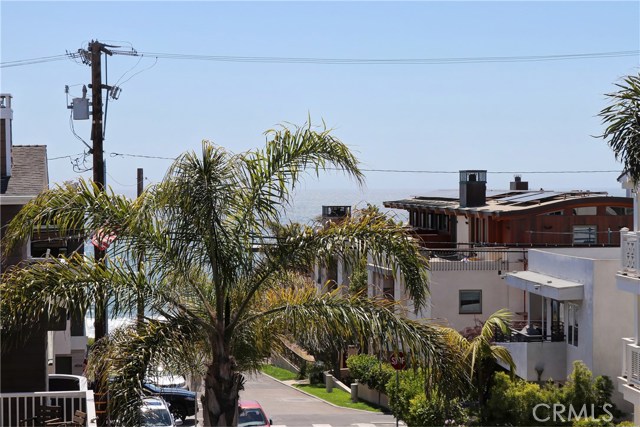 436 27th Street, Manhattan Beach, California 90266, 4 Bedrooms Bedrooms, ,4 BathroomsBathrooms,Residential,Sold,27th,SB19108994