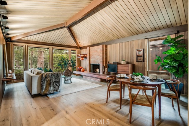 15 Margate Square, Palos Verdes Estates, California 90274, 3 Bedrooms Bedrooms, ,2 BathroomsBathrooms,Residential,Sold,Margate,SB21026966