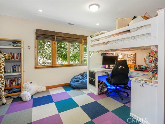 592 Via Almar, Palos Verdes Estates, California 90274, 4 Bedrooms Bedrooms, ,4 BathroomsBathrooms,Residential,Sold,Via Almar,SB21138248