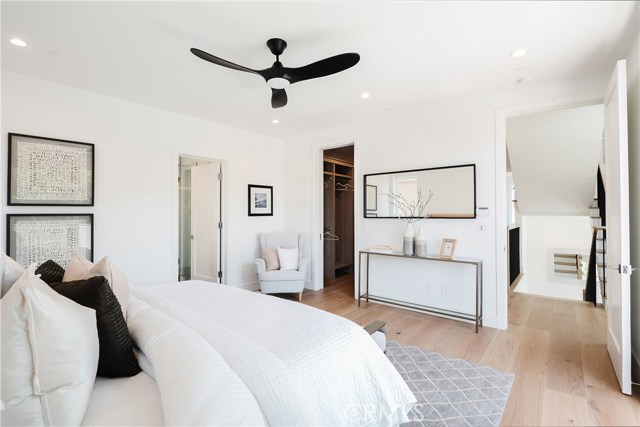 409 30th Street, Manhattan Beach, California 90266, 4 Bedrooms Bedrooms, ,2 BathroomsBathrooms,Residential,Sold,30th,SB20162447