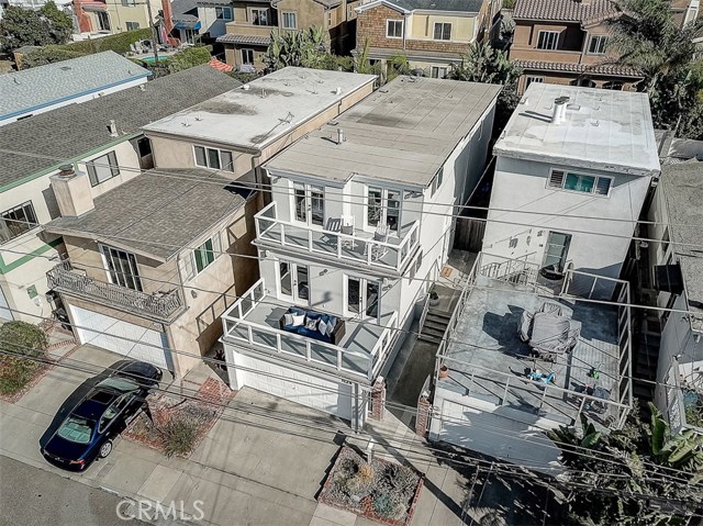 1124 1st Street, Hermosa Beach, California 90254, 4 Bedrooms Bedrooms, ,3 BathroomsBathrooms,Residential,Sold,1st,SB20124705