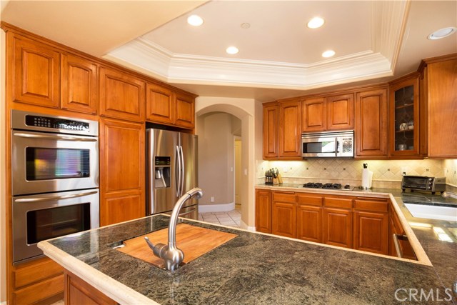 2217 Ruhland Avenue, Redondo Beach, California 90278, 4 Bedrooms Bedrooms, ,3 BathroomsBathrooms,Residential,Sold,Ruhland,SB17139608