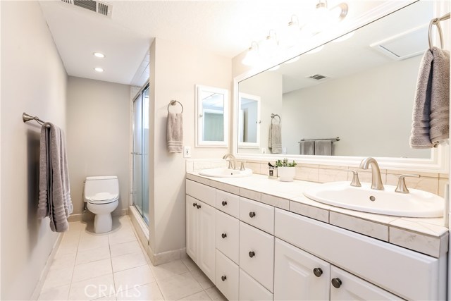 1640 Haynes Lane, Redondo Beach, California 90278, 3 Bedrooms Bedrooms, ,1 BathroomBathrooms,Residential,Sold,Haynes,SB19045432