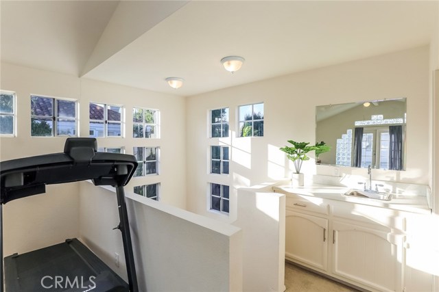 2121 Plant Avenue, Redondo Beach, California 90278, 4 Bedrooms Bedrooms, ,1 BathroomBathrooms,Residential,Sold,Plant,SB21007789