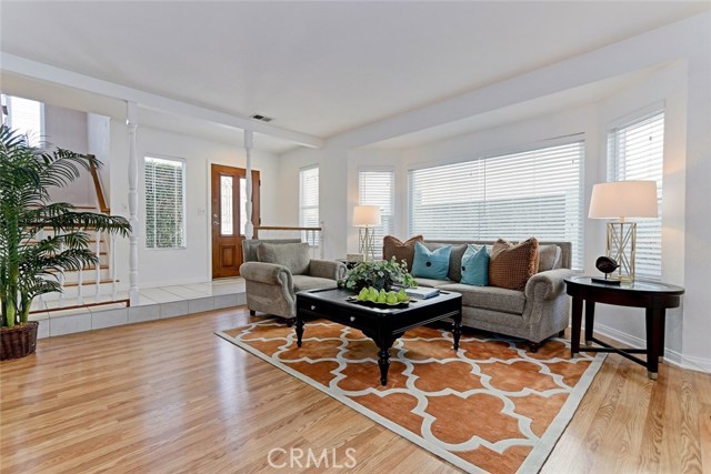 2103 Bataan Road, Redondo Beach, California 90278, 3 Bedrooms Bedrooms, ,2 BathroomsBathrooms,Residential,Sold,Bataan,SB17145810