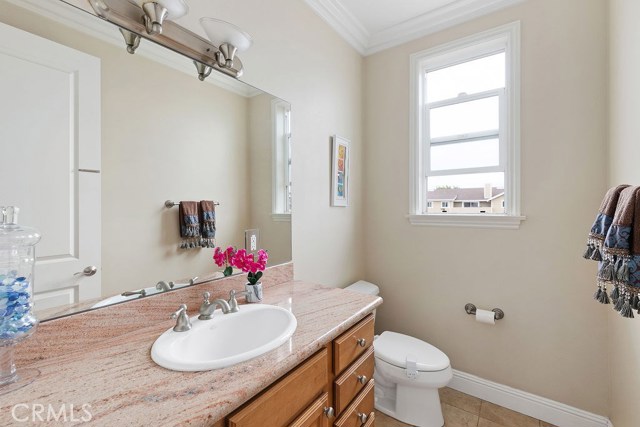 Tasteful finishes in the powder room