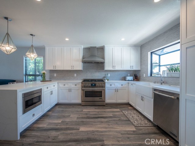 2112 Vanderbilt Lane, Redondo Beach, California 90278, 2 Bedrooms Bedrooms, ,2 BathroomsBathrooms,Residential,Sold,Vanderbilt,PW18140732