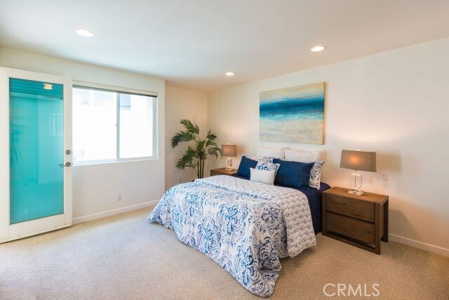 937 1st Street, Hermosa Beach, California 90254, 3 Bedrooms Bedrooms, ,2 BathroomsBathrooms,Residential,Sold,1st,SB18167456