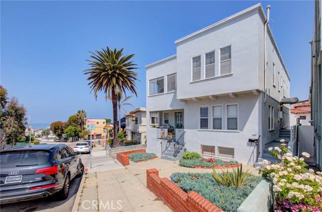 223 24th, Hermosa Beach, California 90254, ,Residential Income,Sold,24th,SB19132395