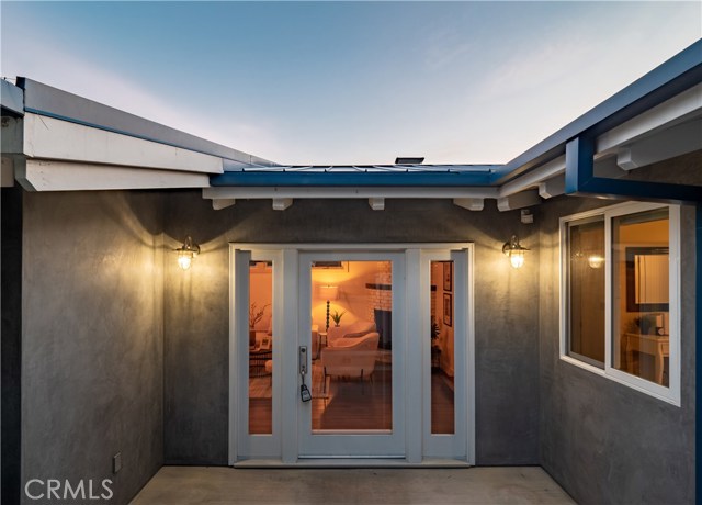 2616 Pine Avenue, Manhattan Beach, California 90266, 3 Bedrooms Bedrooms, ,1 BathroomBathrooms,Residential,Sold,Pine,SB21005852