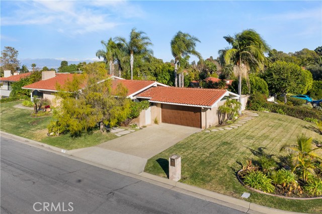 2115 Via Visalia, Palos Verdes Estates, California 90274, 3 Bedrooms Bedrooms, ,2 BathroomsBathrooms,Residential,Sold,Via Visalia,SB20261092