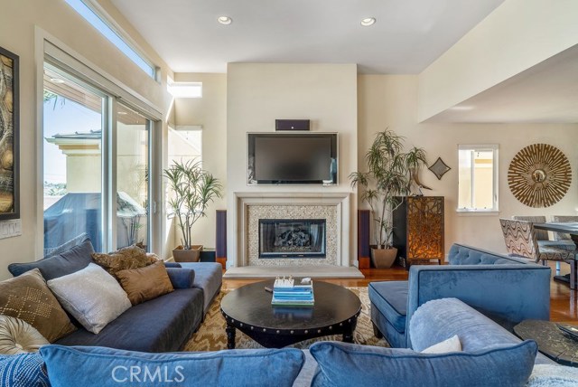 311 Culper Court, Hermosa Beach, California 90254, 3 Bedrooms Bedrooms, ,3 BathroomsBathrooms,Residential,Sold,Culper,SB19244483