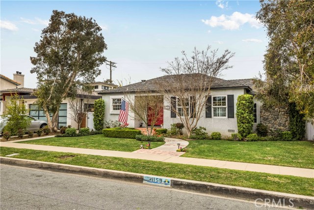 1159 Lynngrove Drive, Manhattan Beach, California 90266, 2 Bedrooms Bedrooms, ,2 BathroomsBathrooms,Residential,Sold,Lynngrove,SB18058801