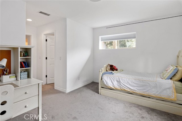 952 15th Street, Hermosa Beach, California 90254, 4 Bedrooms Bedrooms, ,3 BathroomsBathrooms,Residential,Sold,15th,SB20106766