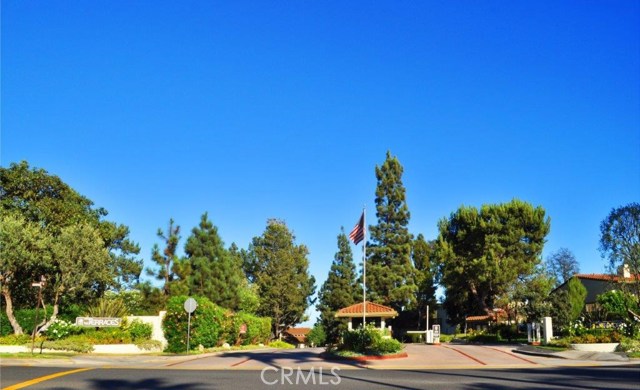 2 Sycamore Lane, Rolling Hills Estates, California 90274, 3 Bedrooms Bedrooms, ,3 BathroomsBathrooms,Residential,Sold,Sycamore,PV18221365