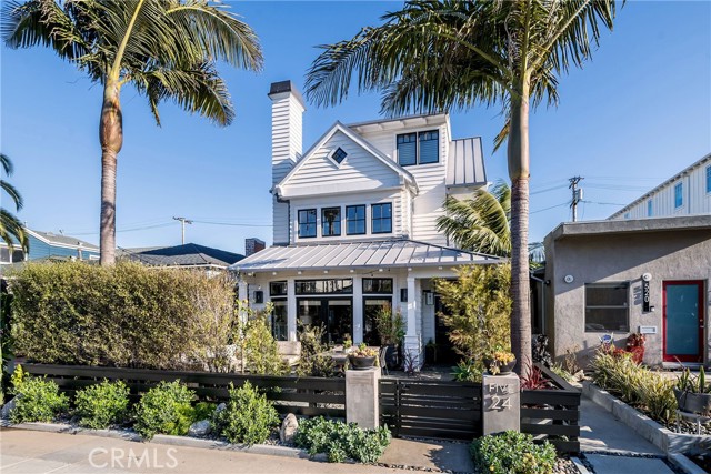 524 4th Street, Manhattan Beach, California 90266, 4 Bedrooms Bedrooms, ,2 BathroomsBathrooms,Residential,Sold,4th,SB21061545