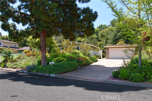 27643 Conestoga Drive, Rolling Hills Estates, California 90274, 4 Bedrooms Bedrooms, ,1 BathroomBathrooms,Residential,Sold,Conestoga,PV20074383