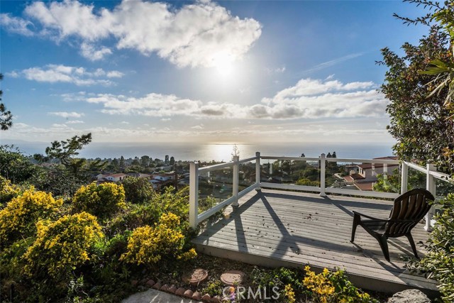 28409 Seamount Drive, Rancho Palos Verdes, California 90275, 4 Bedrooms Bedrooms, ,2 BathroomsBathrooms,Residential,Sold,Seamount,PV18047041