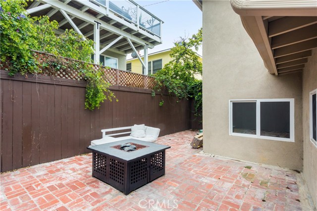 834 Palm Drive, Hermosa Beach, California 90254, 3 Bedrooms Bedrooms, ,2 BathroomsBathrooms,Residential,Sold,Palm,SB19075998
