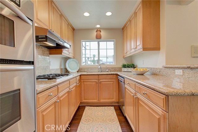 2513 Mathews Avenue, Redondo Beach, California 90278, 4 Bedrooms Bedrooms, ,3 BathroomsBathrooms,Residential,Sold,Mathews,SB20051919